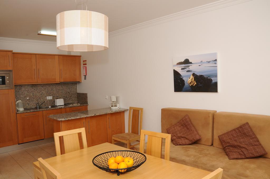 Albufeira Mar Vilas 部屋 写真
